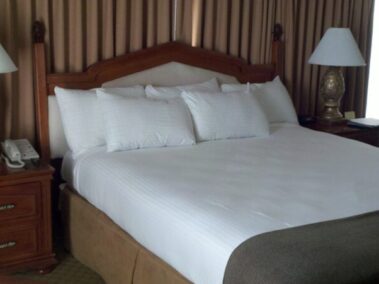 Hotel Liquidation - Biloxi - Dark Furnitures King