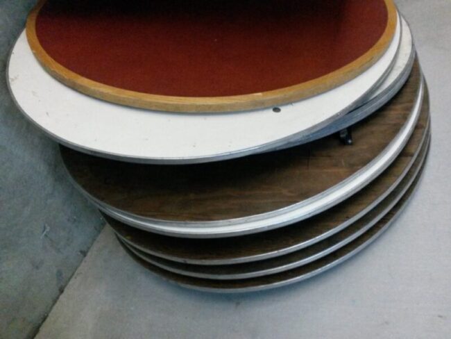 Hotel Liquidation - Party and Banquet Items 1