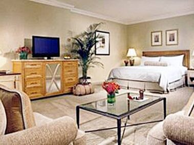 Hotel Liquidation - Crescent Court Room Dallas