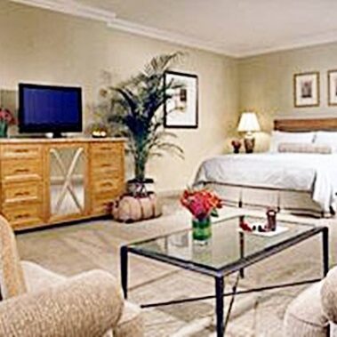 Hotel Liquidation - Crescent Court Room Dallas