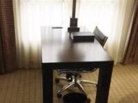 Hotel Liquidation - Sheraton Lamp