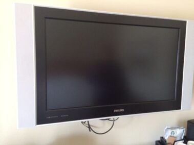 Hotel Liquidation - Armoire Philips 37