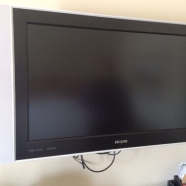 Hotel Liquidation - Armoire Philips 37