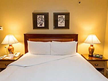 Hotel Liquidation - Crescent Court Room Deluxe Room 2