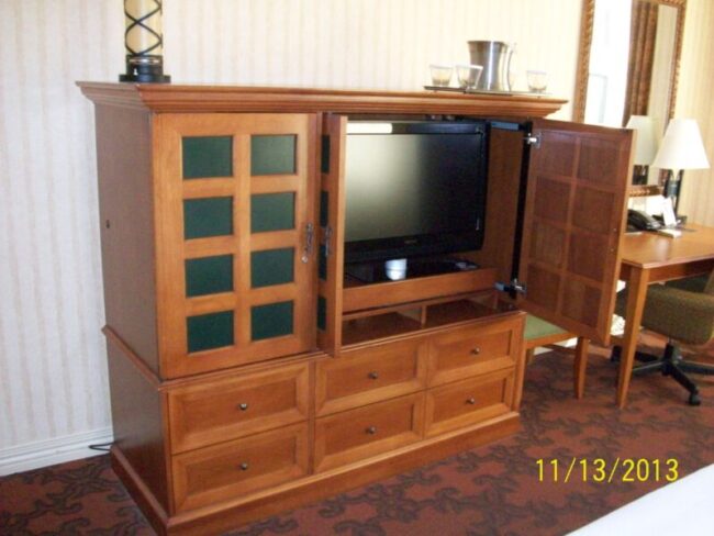 Hotel Liquidation - TV Chest