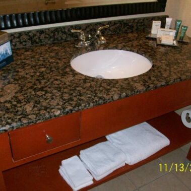 Hotel Liquidation - Vanities