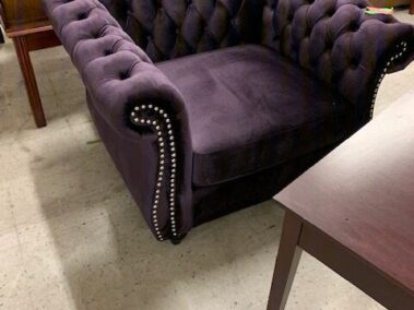 Hotel Liquidation - Lounges, Sofas and More 6