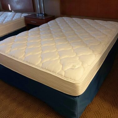 Hotel Liquidation - Lions Gate Picture 6