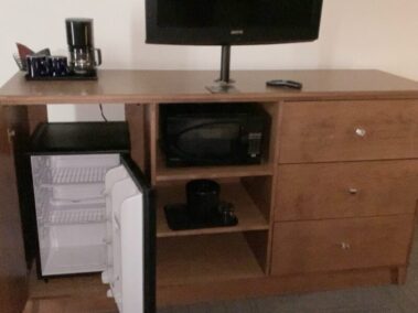 Hotel Liquidation - Lions Gate Picture 3