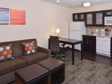 Hotel Liquidation - Stanley 1