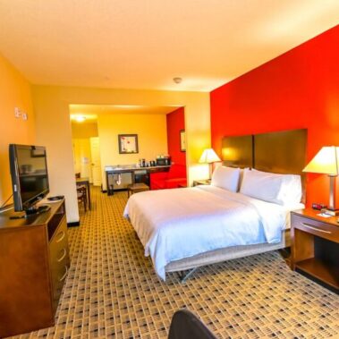 Hotel Liquidation - Wimbledon King Bed Guest room