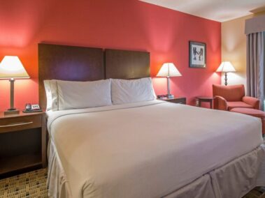 Hotel Liquidation - Wimbledon King Bed Room