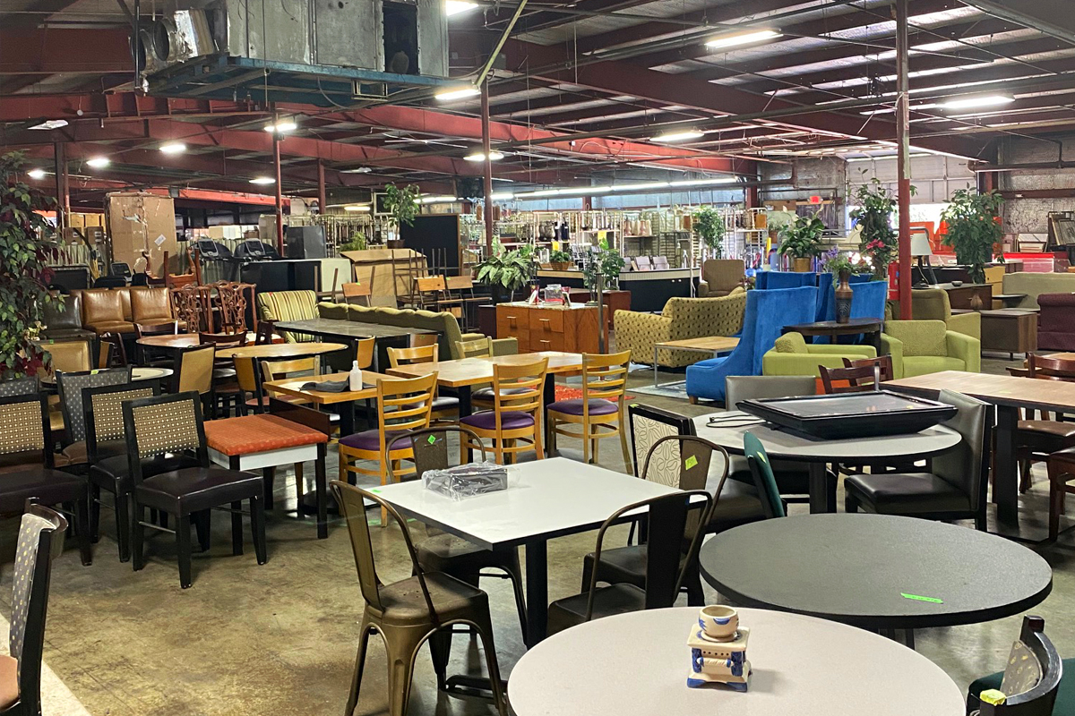 Hotel Liqidation Slide 001